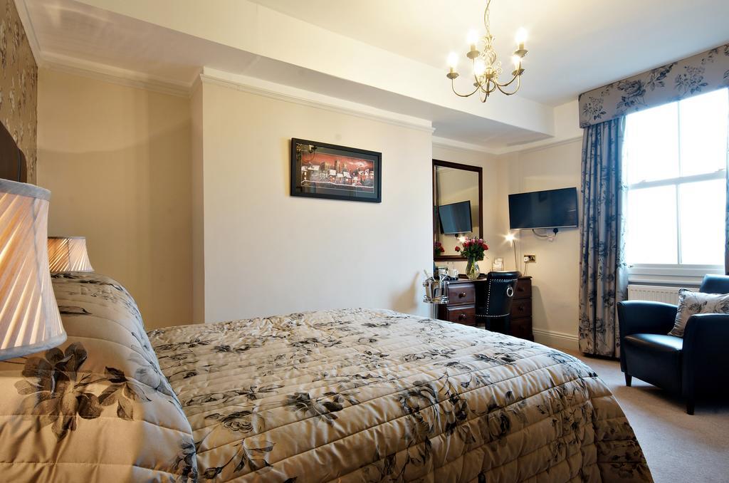 Bronte Guest House York Bagian luar foto