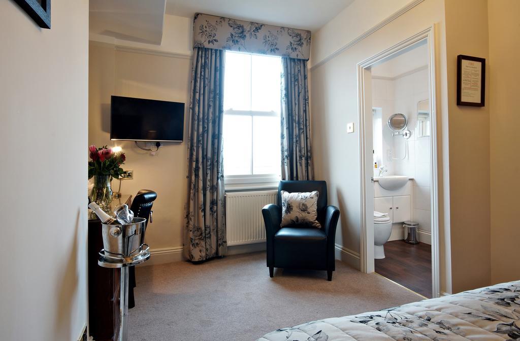 Bronte Guest House York Bagian luar foto