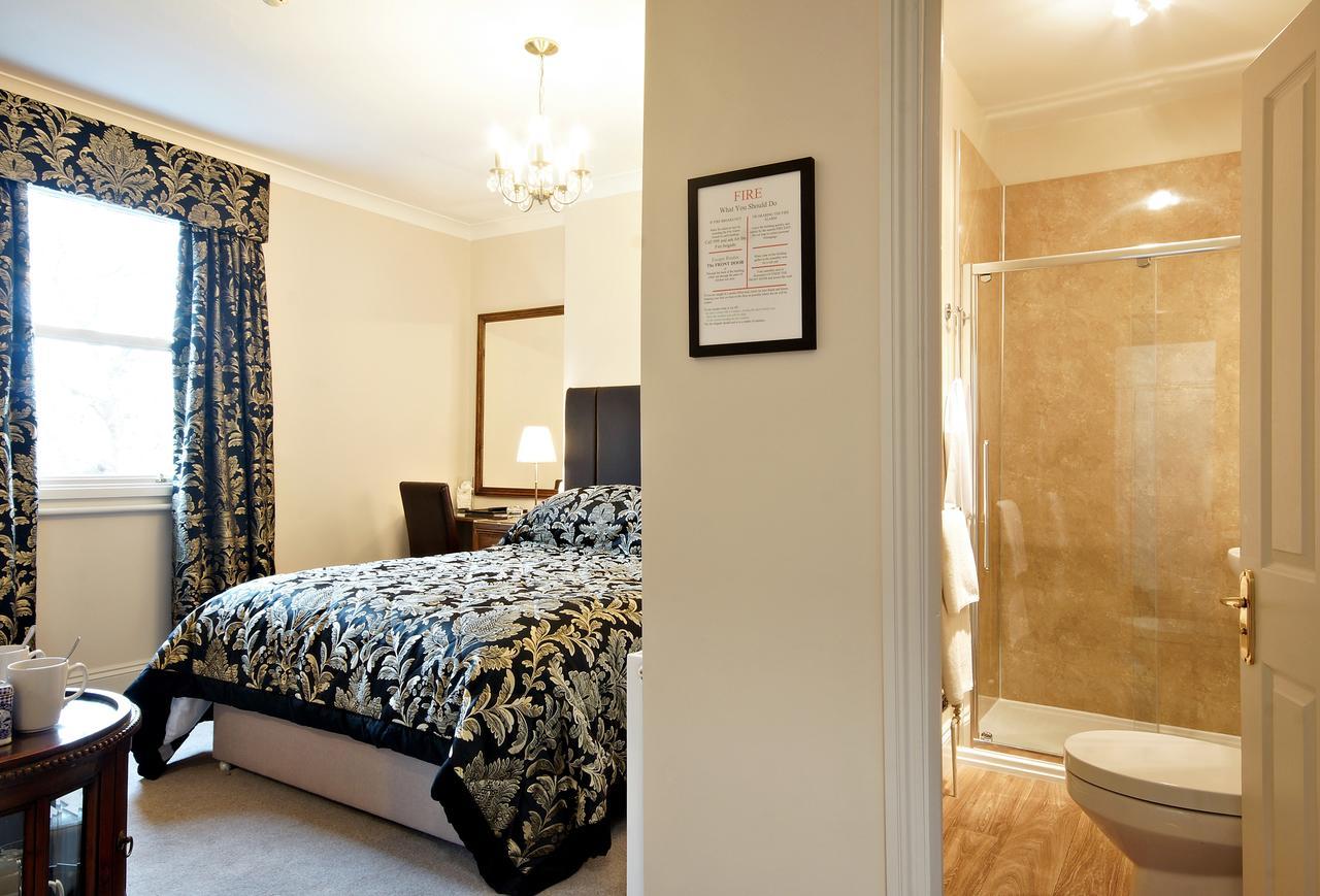 Bronte Guest House York Bagian luar foto