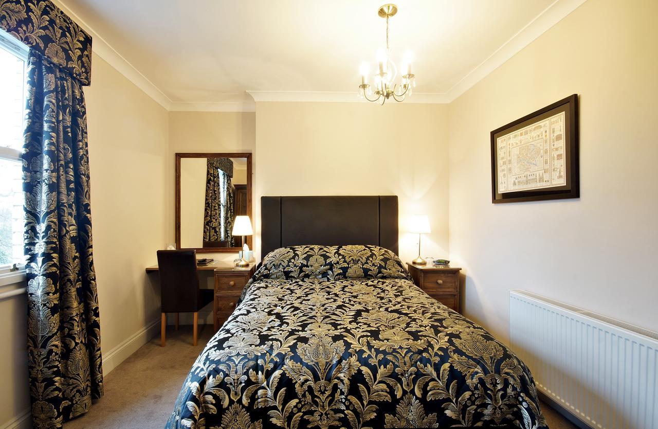 Bronte Guest House York Bagian luar foto